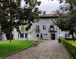 Kultura Etxea berriro martxan jartzeko azken urratsak ematen ari da Udala