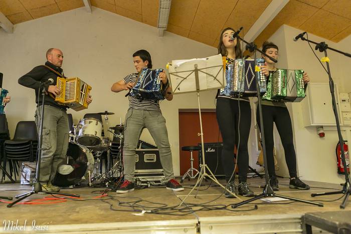 Orozko eta Donaixiti-Ibarre  11 1508867609280