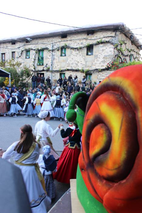 Parekidetasunaren eta euskar 13 1493367203139