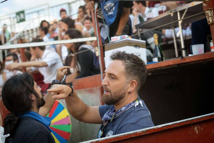 Zezen plaza lepo Muturreko H 45 1756414655182