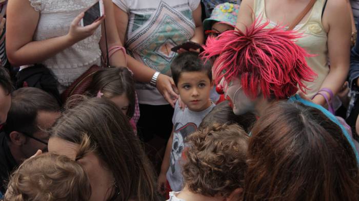 Ilusioa eta muxuak banatu di 31 1499276997112