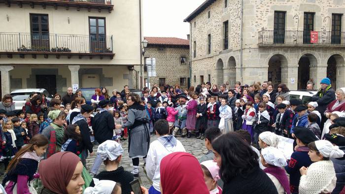 Olentzerori harrera beroa eg 7 1513958368708