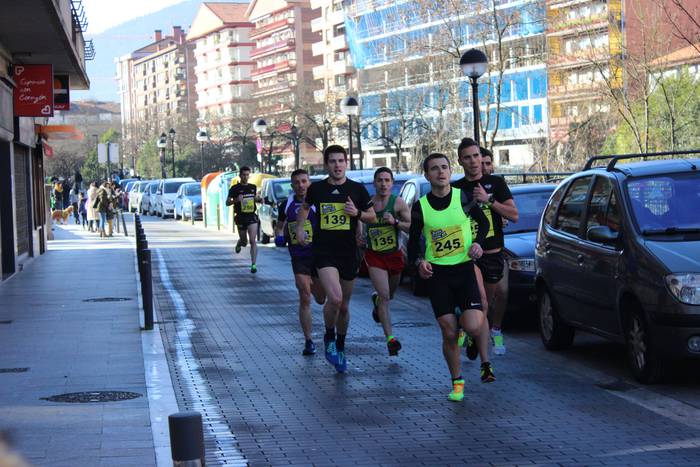 300 korrikalari baino gehiag 34 1517149960931