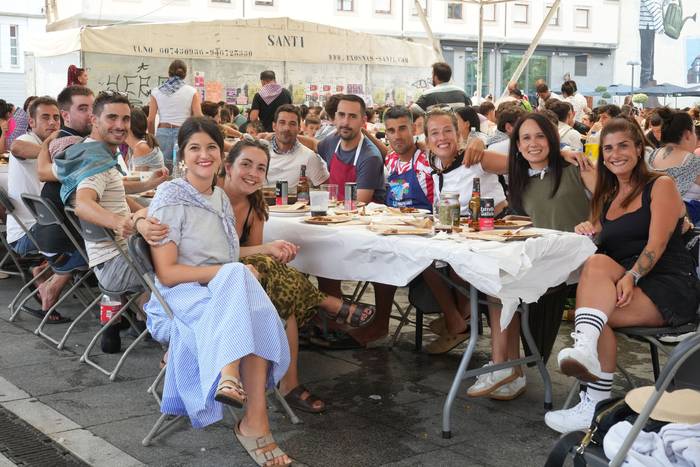 Paella txapelketarekin ekin  13 1755462950525