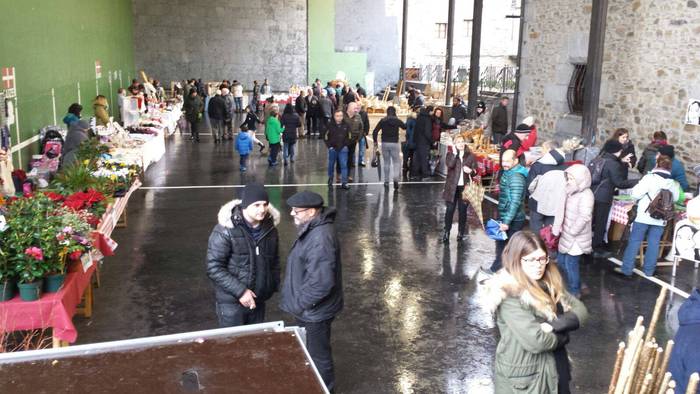 Eguraldi petrala izan arren, 35 1513617563856