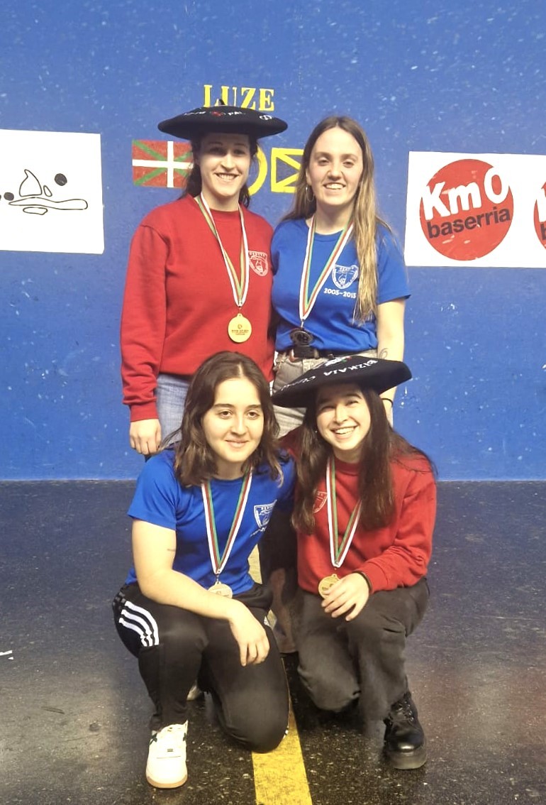 Andere Canalesek eta Olatz Zulaikak irabazi zuten Bizkaia Cup gomazko paleta txapelketa