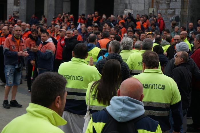 Laudiora mugitu da gaur Tubo 23 1772539095134