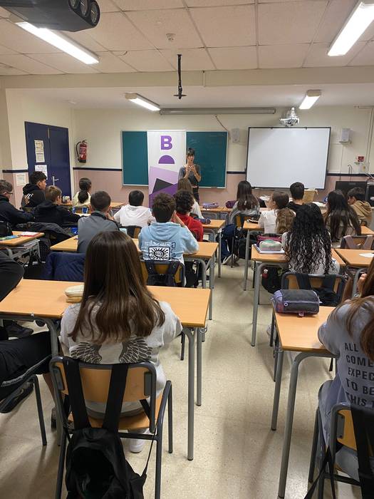 Aiaraldeko emakume* errefere 3 1761815963776