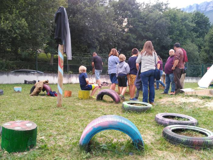 Haur eta helduentzako ekintz 4 1500293036912