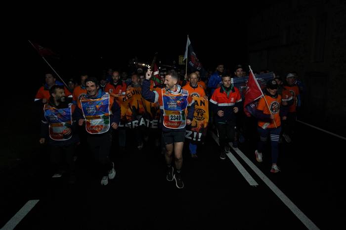 Ehunka lagun atera ditu Korr 167 1774607609207