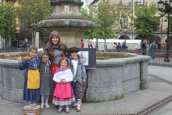 Haur sahararrei ongietorri f 8 1498994601940