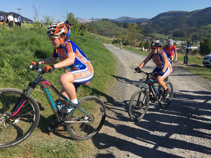 Aiarabike eta Amurrioko txir 1 1491899814584