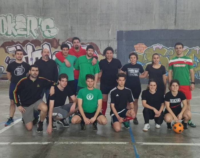 100 lagunek baino gehiagok p 11 1523374318191