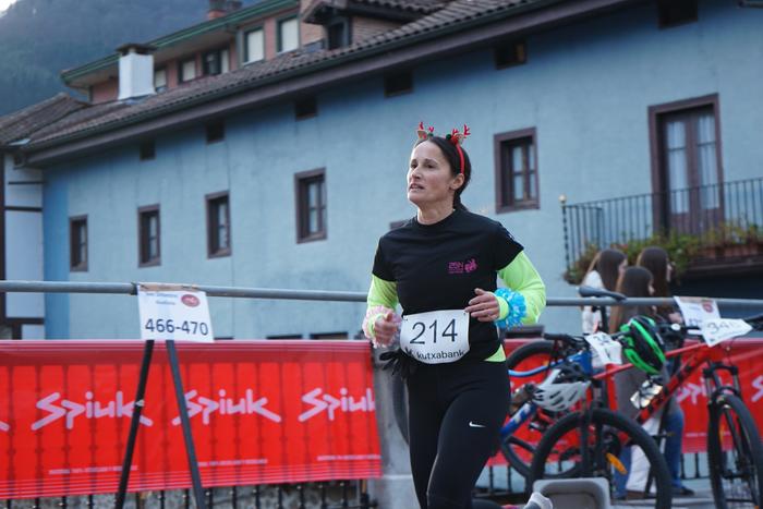 400 kirolarik parte hartu zu 74 1767282736919