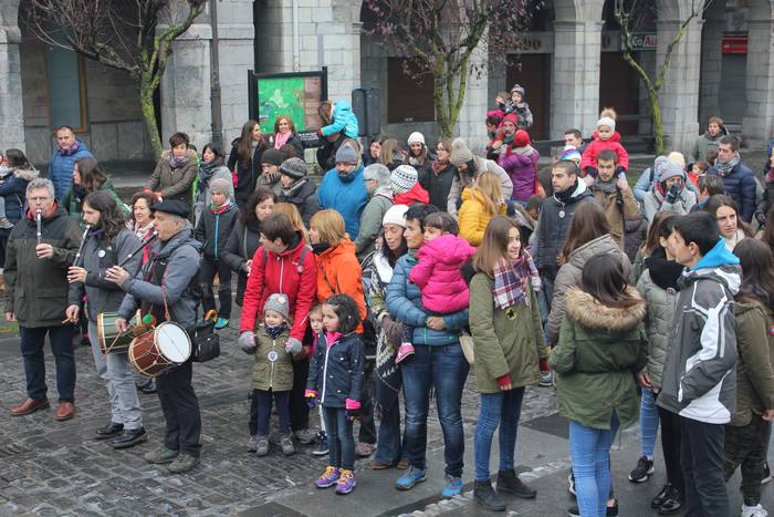 Ahobizi eta Belarripresten topaketa