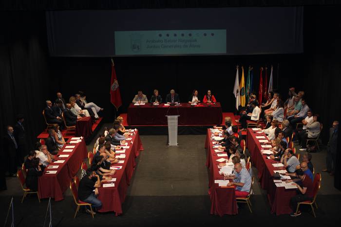 Arabako Batzar Nagusein bile 22 1496224121086