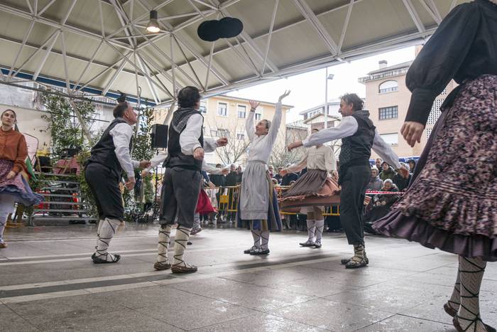 Egon diren, dauden eta egong 25 1769978650395