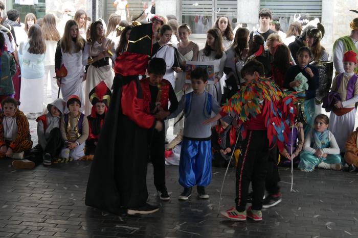 Amaurreko ikasleek kolorezta 76 1770988781002