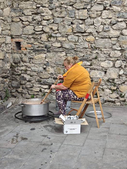 Auzo giroan gozatu dituzte M 3 1759049312150