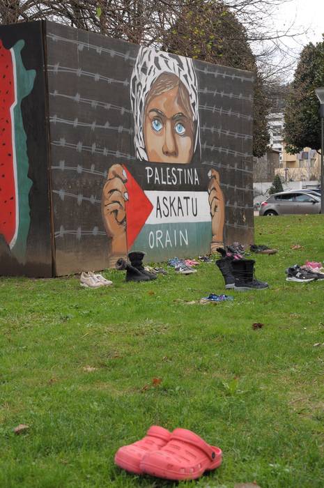 Palestinako genozidioaren bi 4 1766332082000