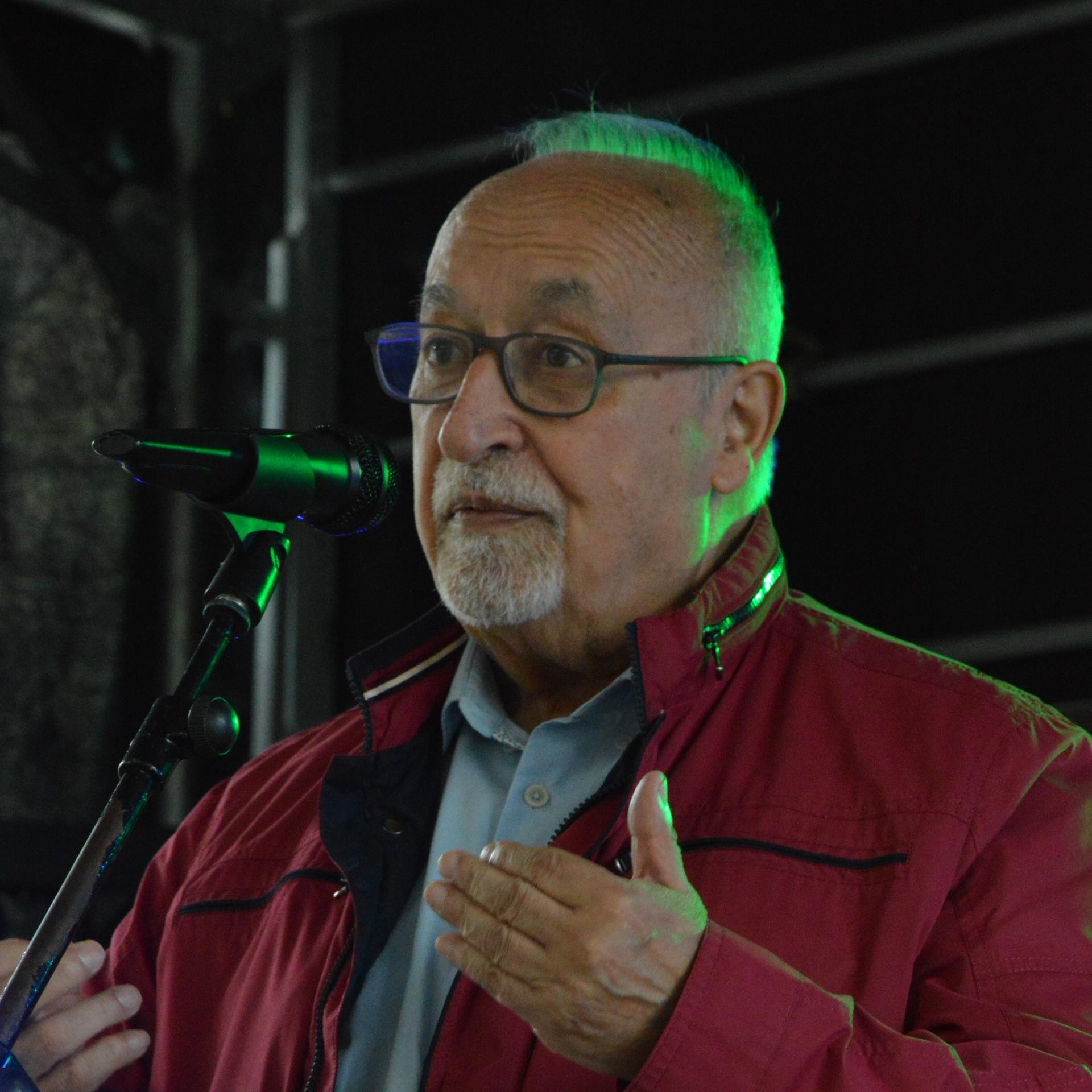 Jose Luis Navarro hil da, ETAko militante ohia, PSE-EEko kidea eta Kofradiako berritzailea