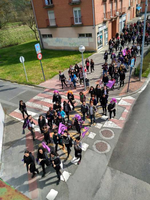 Greba feministaren goizeko t 17 1520511467443