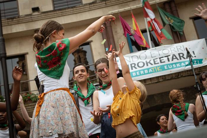 Arteon abesbatzaren pregoiak 43 1755203584030