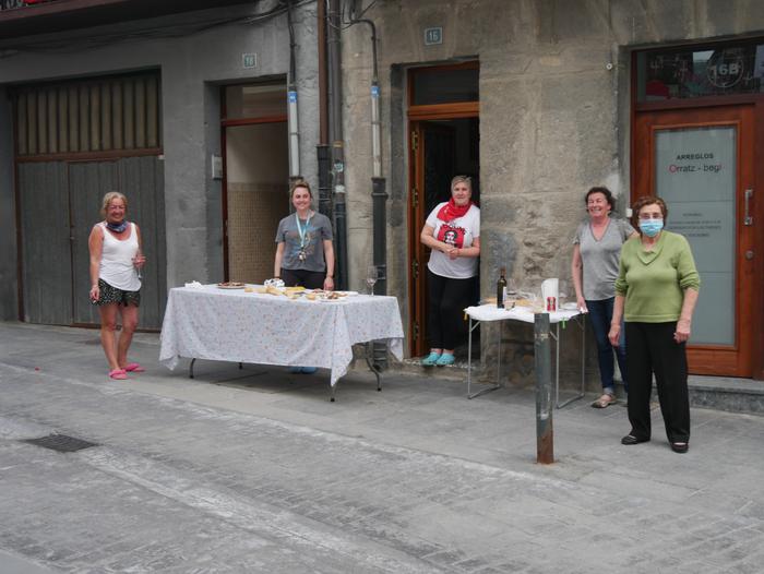 Ahoak maskarillaz estalita,  44 1588886827055