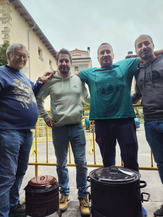 Jende ugarik parte hartu du  5 1761570480573