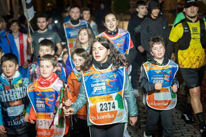 Bederatzi urteren ostean ind 15 1774601007344