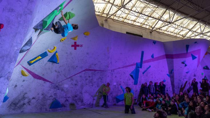 Ibai Isusi bigarren  Bizkaiko Boulder Txapelketan