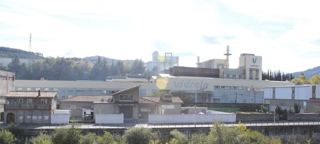 Vidralak 20 milioi euroko inbertsioa egingo du aurten Laudion, salmentak murriztu arren COVID-19agatik