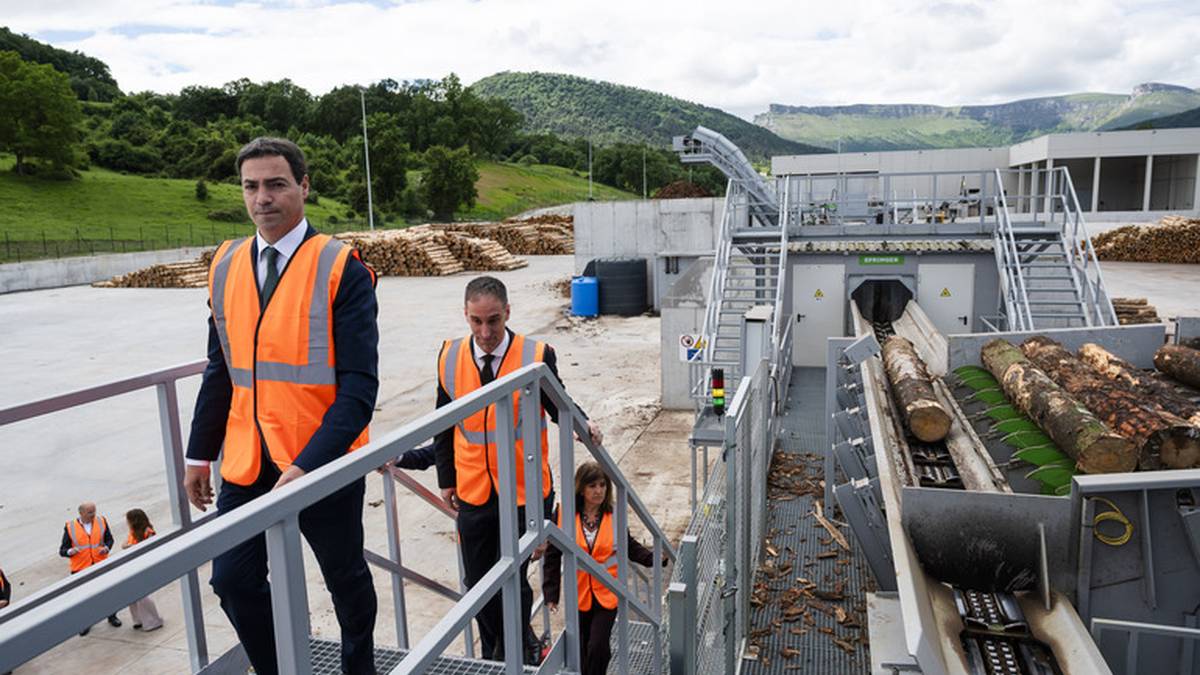 Ekoizpena hirukoiztu eta ehun enplegu sortzea aurreikusi dute Etorkik eta Lanak, Murgan instalazio berria irekita