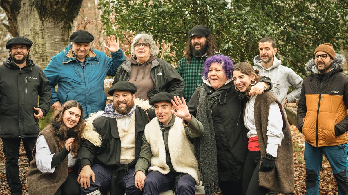 Olentzerok ez zuen kale egin urteko Goikomendiko hitzorduan