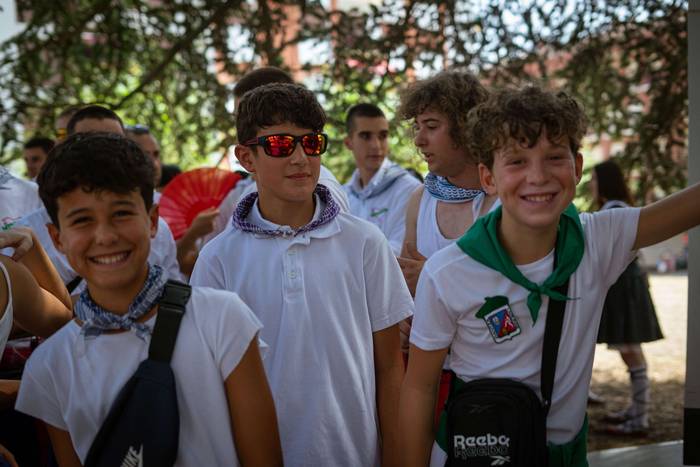 Amurrioko Kuadrillek ate jok 37 1755001110684