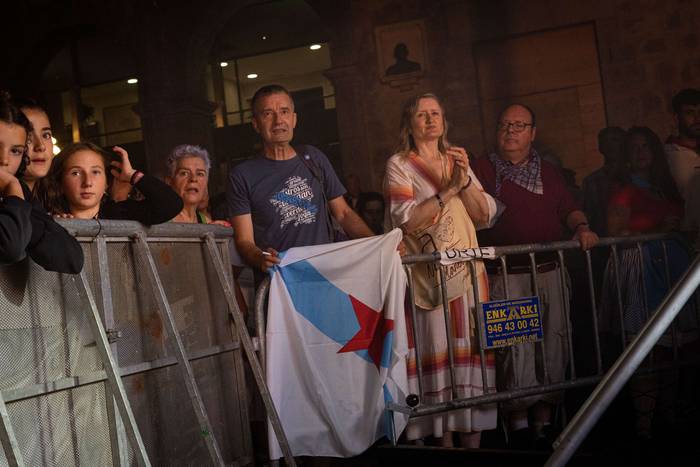 Dupla eta Tanxungeiras, Amur 20 1755213975119