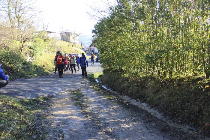 400 lagunen laguntzaz Babio  23 1514122791828