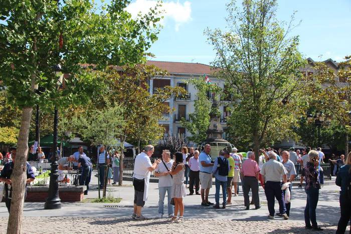 Folk doinuak eta marmitako t 10 1504428613250