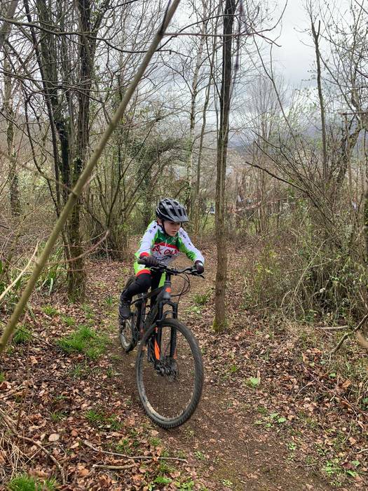 140 umek parte hartu zuten a 45 1772319214252