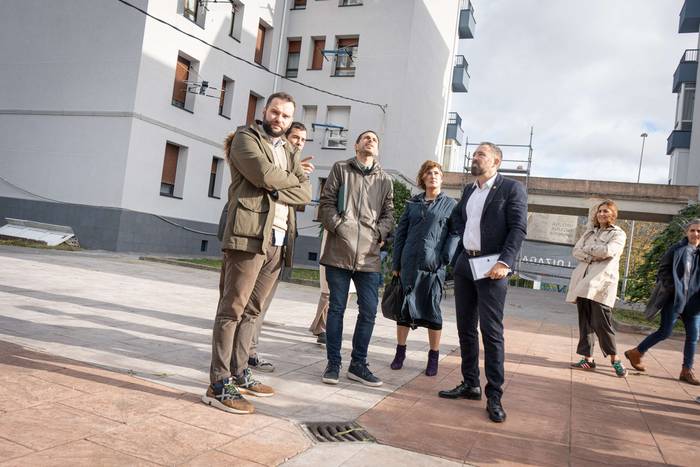 Maria Dolores Madaria eta La 12 1762436776961