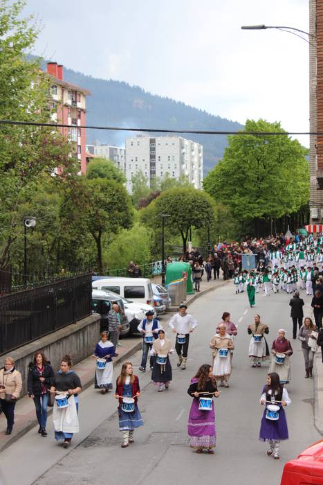 Ehunka umek zabaldu dute dan 39 1493311390127