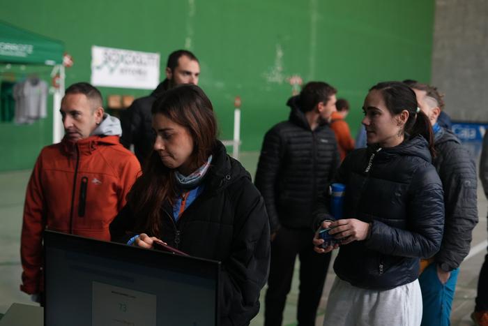 500 lagunek parte hartu dute 61 1765636549019