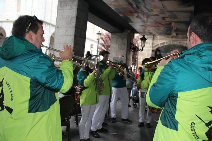 Bihotzaren erreketarekin ama 20 1526280377696