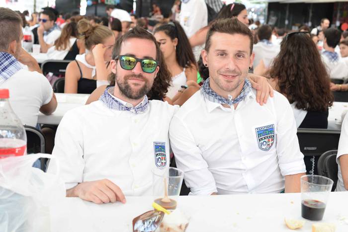 Aldai plaza txiki geratu da  158 1503895368067