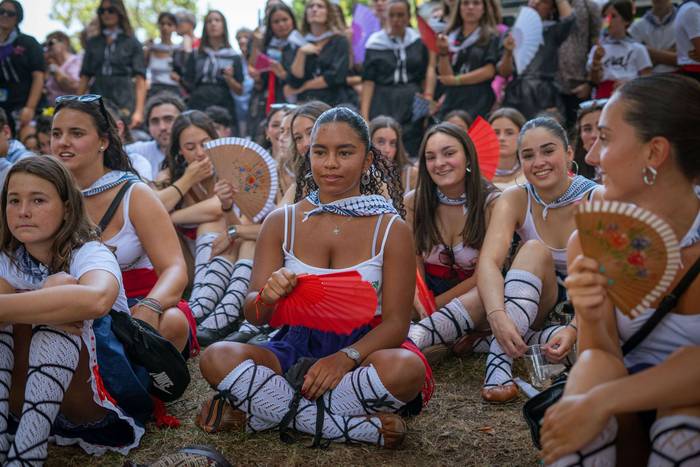 Amurrioko Kuadrillek ate jok 42 1755001120049