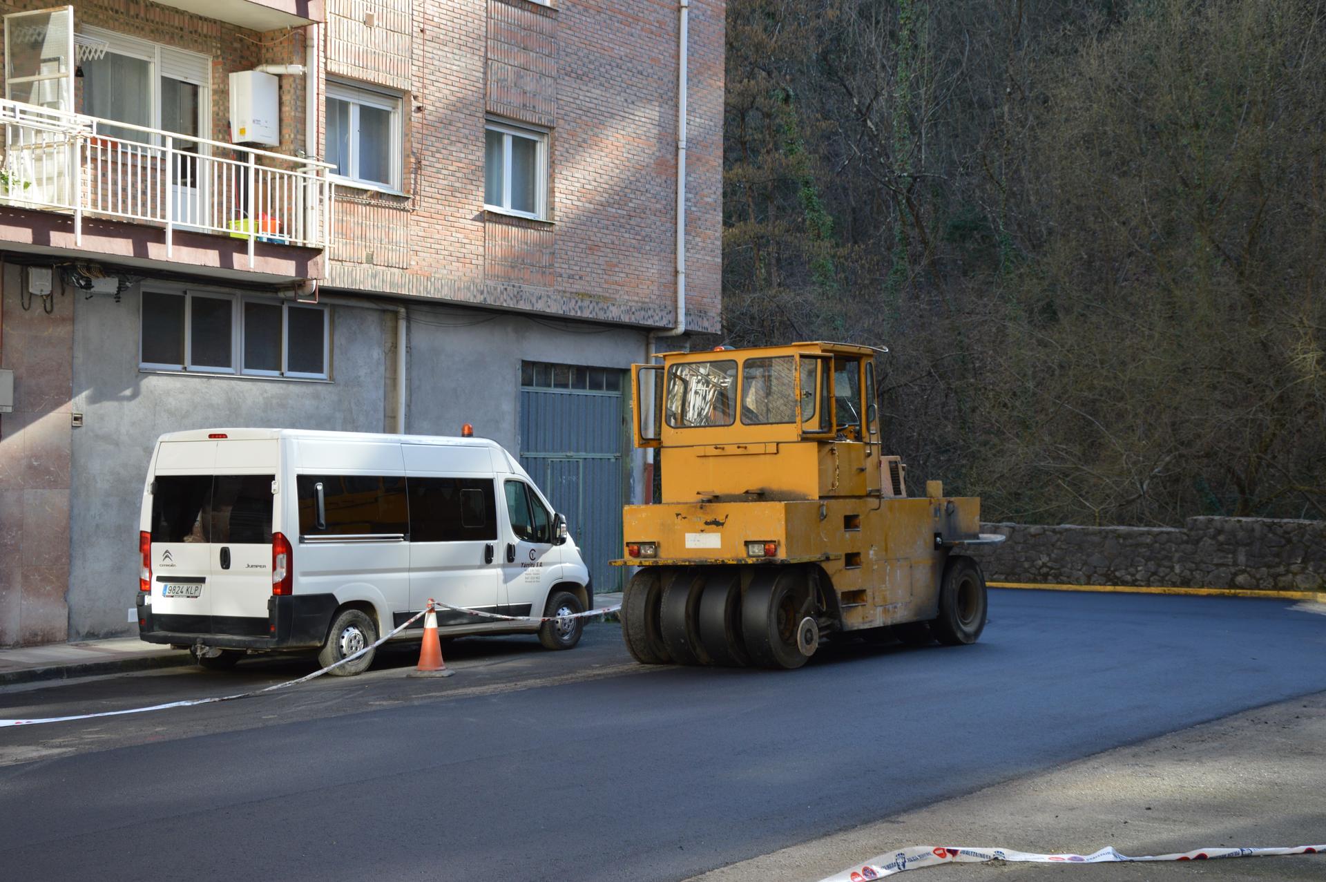 Laudioko Udalak udalerriaren hiri-sareko hainbat gune asfaltatu ditu
