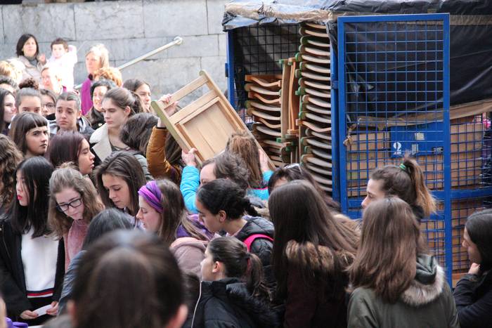 Greba feministaren goizeko t 1 1520506114167