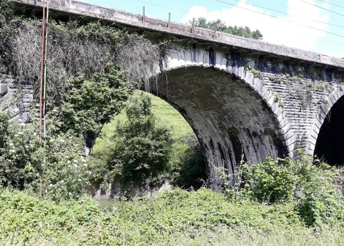 Urduña eta Amurrio arteko trenbideko zubi berria, udarako prest