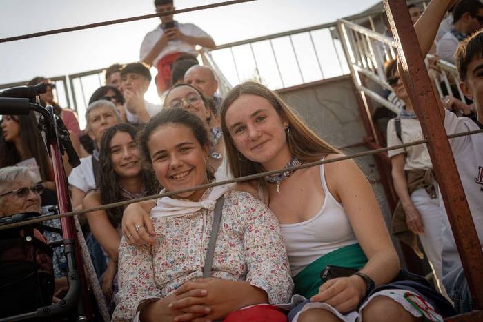 Zezen plaza lepo Muturreko H 60 1756414707824