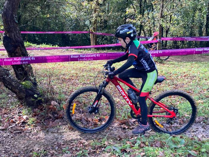 Ellakuri zirkuitu labainkorr 83 1763998055512